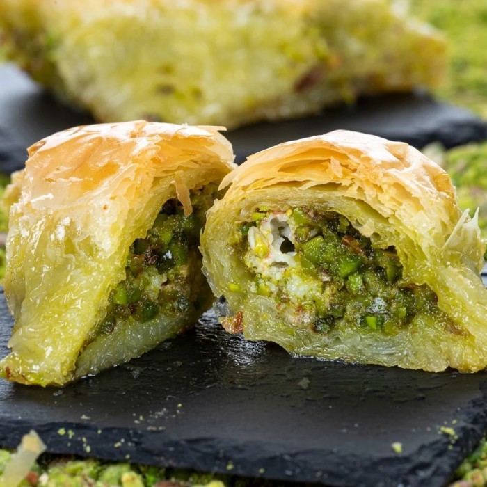 Fıstıklı Şöbiyet Fıstıklı Şöbiyet